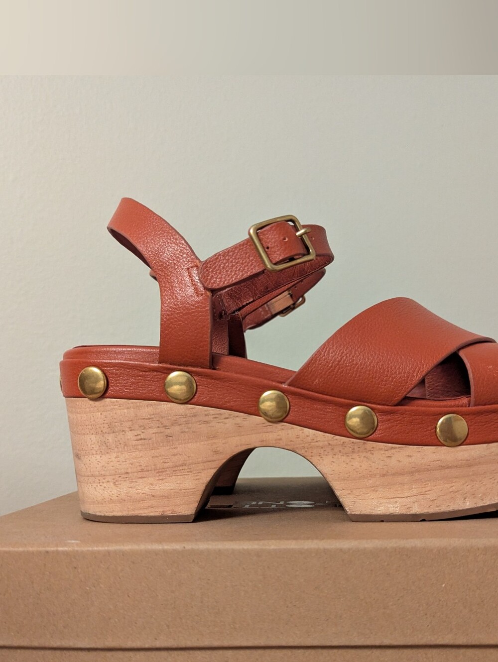 Charlotte Stone Dermot - Sienna Stud - Picture 4 of 16